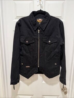 Authentic vintage Harley Davidson Women's fitted Black Denim Jacket embroidered